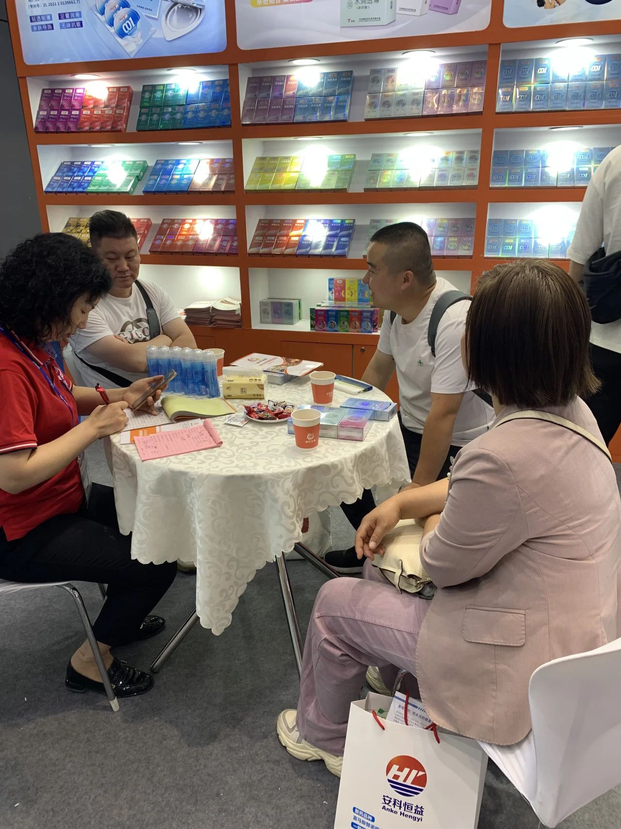 全國藥交會收官  康祥計(jì)生專柜利潤倍增解決方案受市場青睞4.jpg